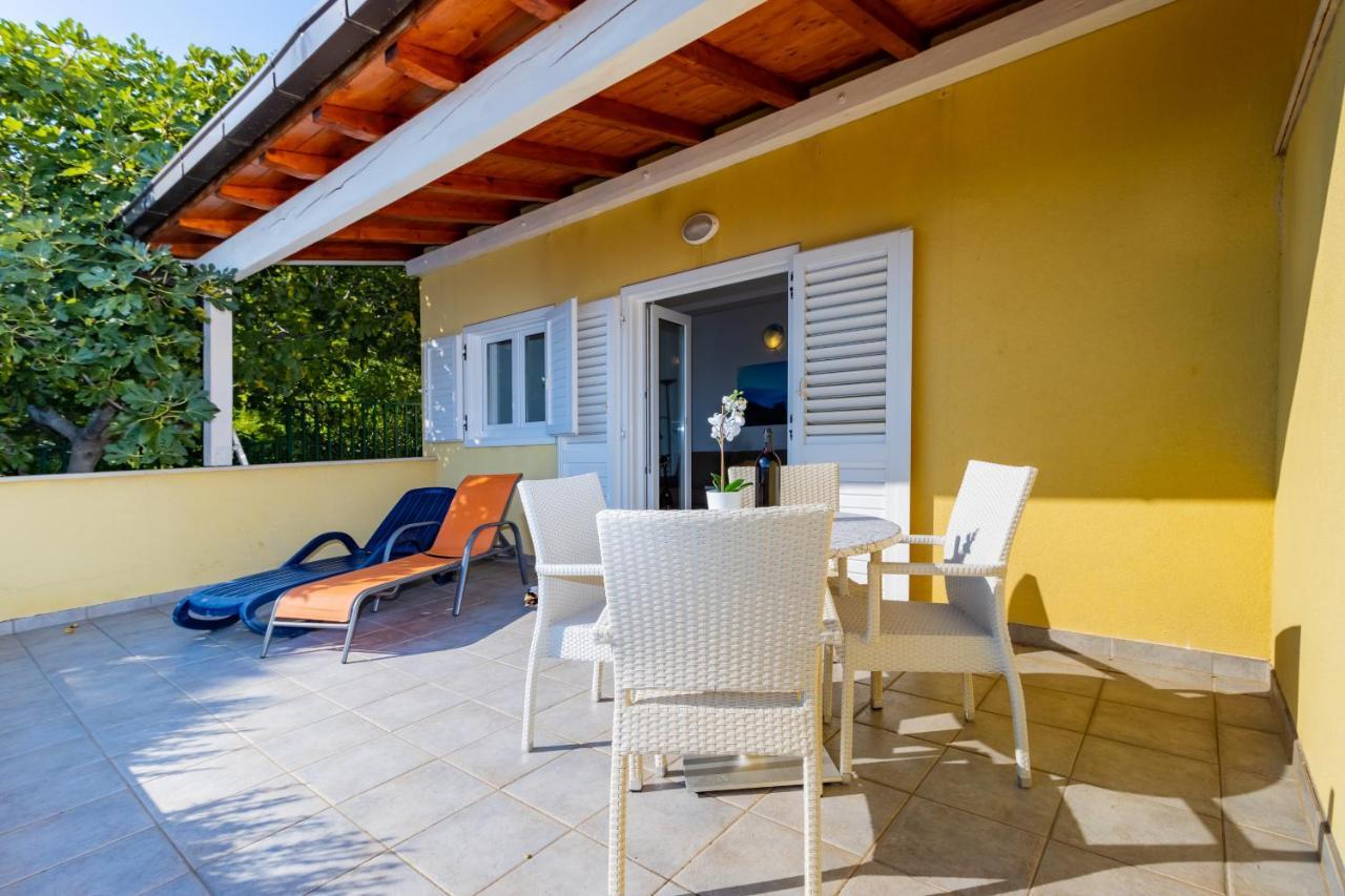 Apartments Villa Mandolina Marusici  المظهر الخارجي الصورة